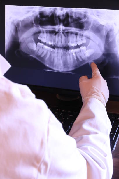 Best Cosmetic Emergency Dentistry in Las Lomas, TX
